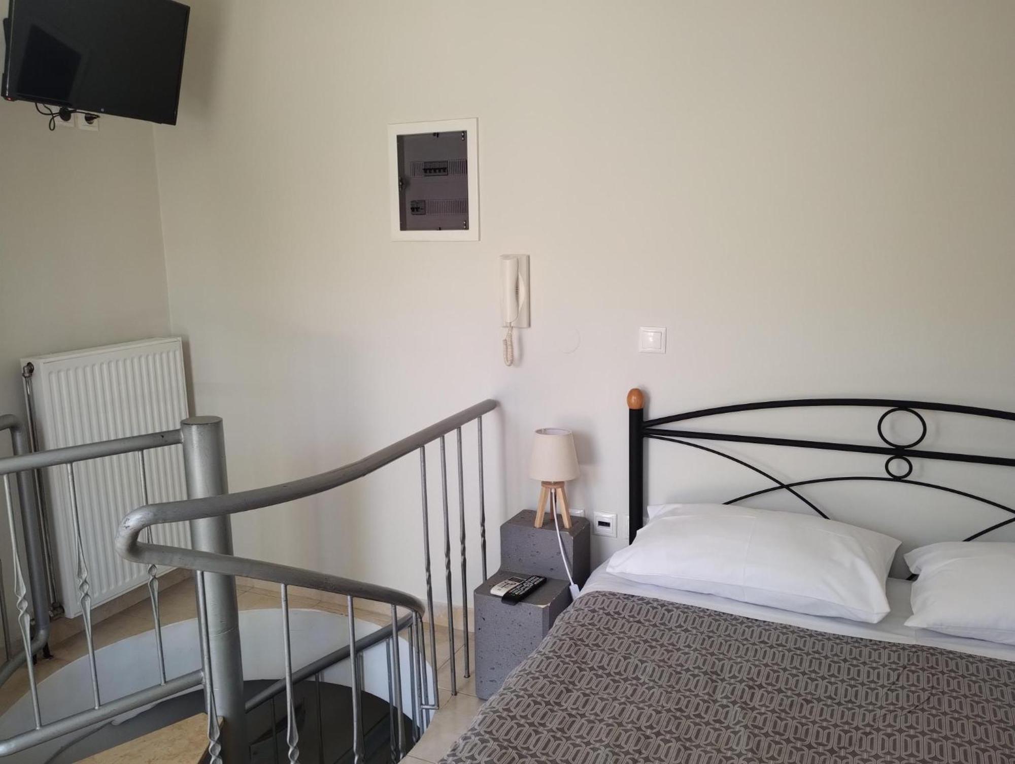Kalamata Beach Maisonette 외부 사진